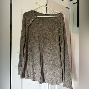 Long sleeve women’s blouse